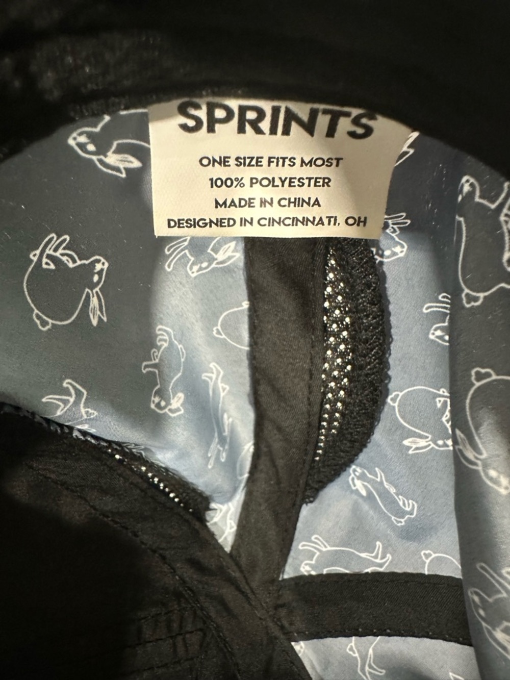 SPRINTS Fast Rabbit Black Running Hat - Picture 3 of 5